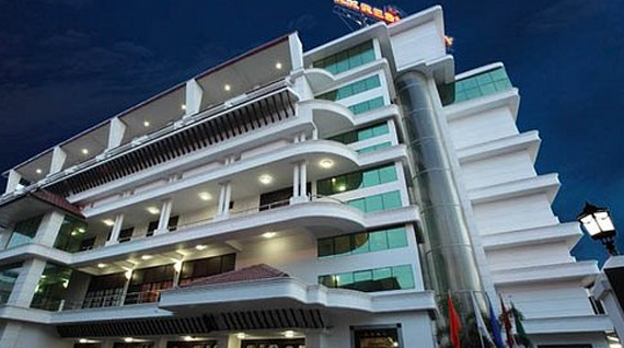 The Ultimate Floor Cleaner Gleaming Deeps Cleaning Blog business.